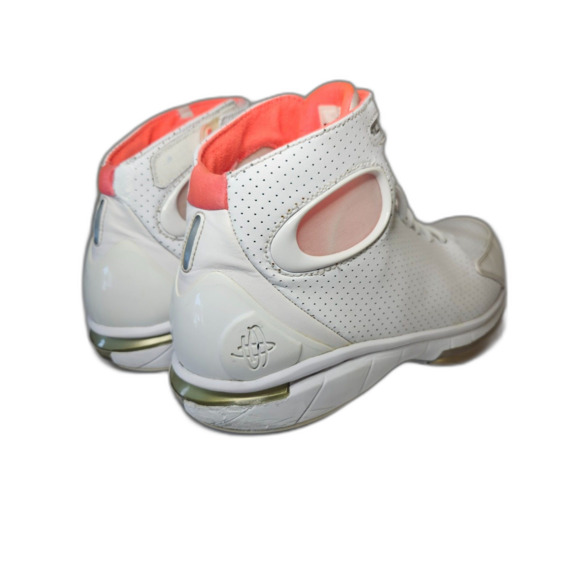 Nike Air Huarache 2K4 Men\'s White Orange 10.5 Athletic Sneaker Retro main image 4
